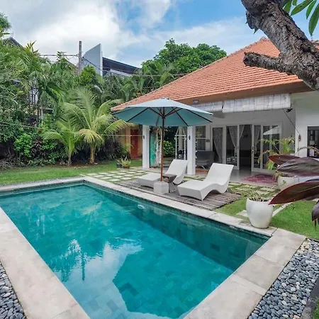 Family Villa In Central Canggu